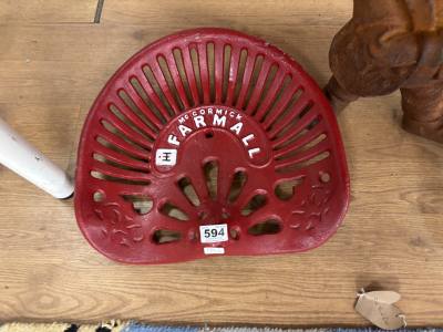TRACTOR SEAT
