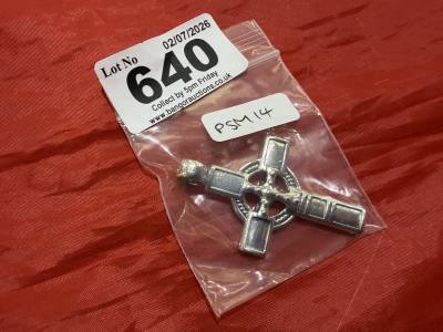 NEW SILVER CROSS PENDANT (13.3 GRAMS)