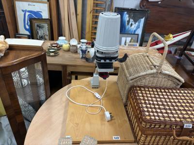 PHOTO ENLARGER