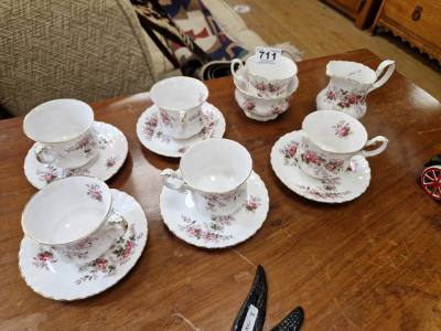 LOT OF ROYAL ALBERT LAVENDER ROSE