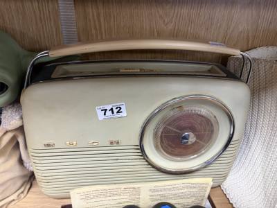 BUSH BATTERY RADIO