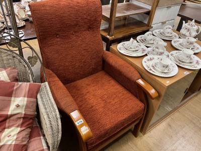 ARMCHAIR 