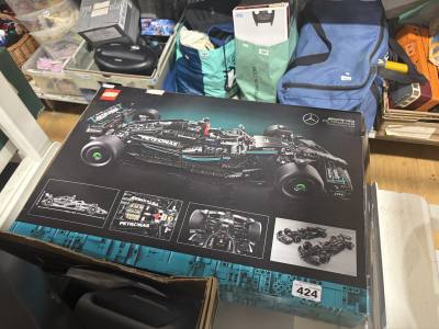 LEGO TECHNICS MERC F1 CAR
