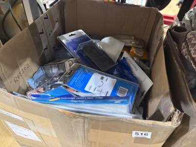 BOX OF PHONE ACCSESSORIES