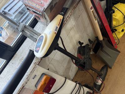 MINN KOTA MOTOR + BOAT ANCHOR