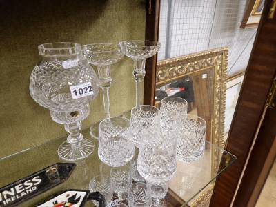 LOT OF TYRONE CRYSTAL 