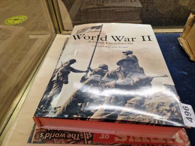 NEWSPAPER  + WW2 BOOT