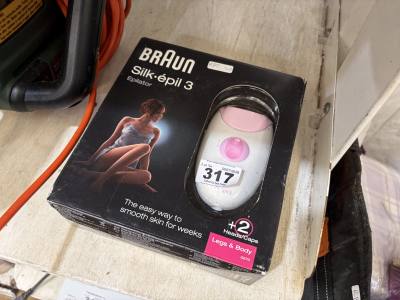 NEW WOMENS SHAVER