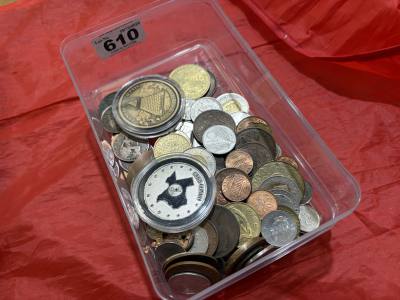 LOT OF COINS