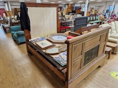 EDWARDIAN DOUBLE BED FRAME