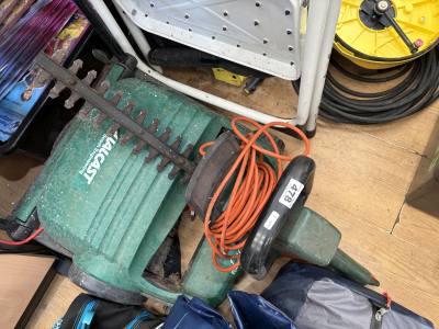 ELECTRIC HEDGECUTTER 