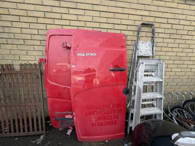 2 X CRAFTER VAN DOORS