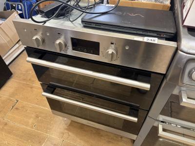 HOTPOINT INTEGRATED OVEN