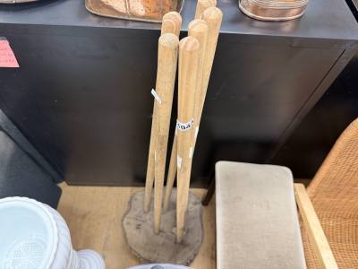 HANDCRAFTED WOODEN STAND