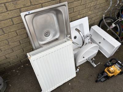 4 X SINKS + RADIATOR 