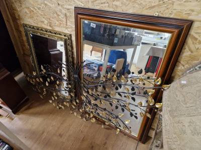 MIRROR + PLAQUE