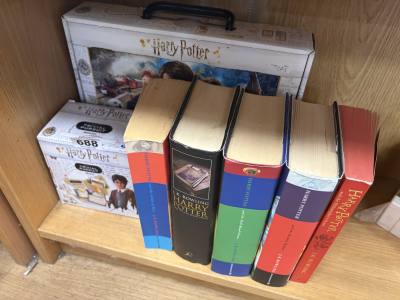 HARRY POTTER BOOKS + GAMES ETC.