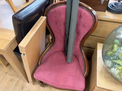 SPOON BACK CHAIR
