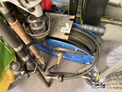 COMPRESSOR LEAD