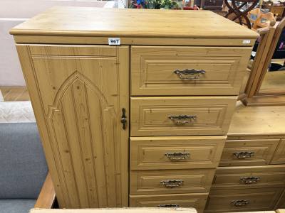 PINE EFFECT TALLBOY