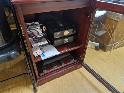 STEREO CABINET, STEREO + CDS