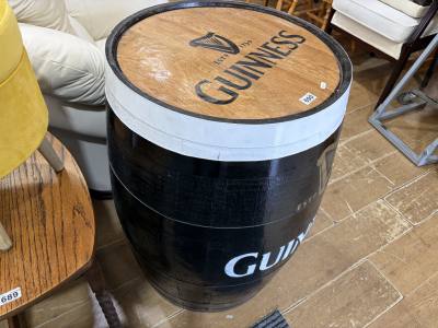 GUINNESS WHISKEY BARREL