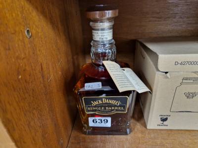 BOTTLE OF JD SINGLE BARREL