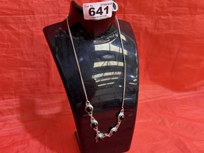 SILVER NECKLACE