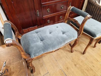 CAB LEG STOOL + OTHER