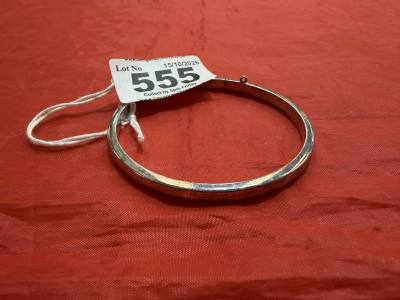 HEAVY SILVER BANGLE (9 GRAMS) 