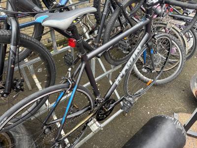 B-TWIN RACING BIKE