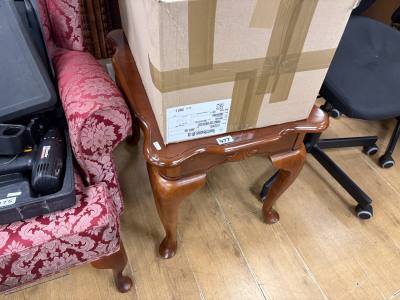 MAHOGANY SIDE TABLE