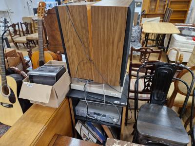 AKAI RECORD PLAYER + CABINET