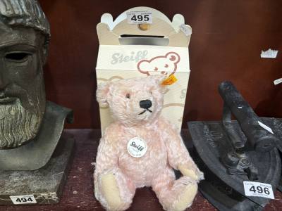 BOXED STEIFF BEAR