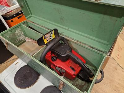 PETROL CHAINSAW