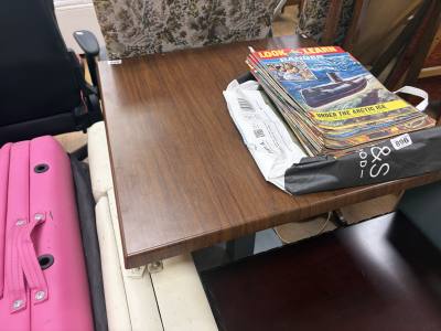 BISTRO TABLE