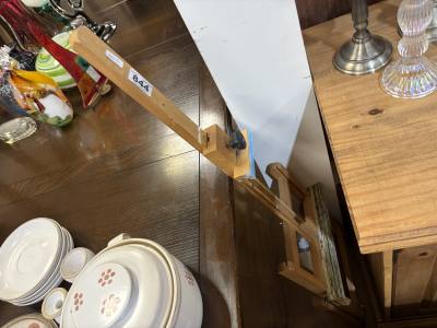 ARTISTS EASEL