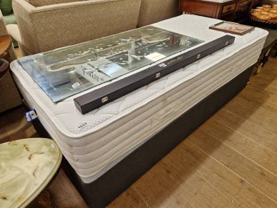 DIVAN SINGLE BED + MATTRESS
