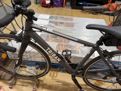 TRIBAN MOUNTAIN BIKE