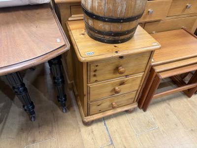 PINE BEDSIDE CABINET