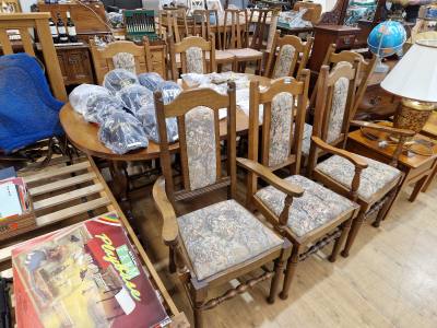 OLD CHARM TABLE 7 X CHAIRS