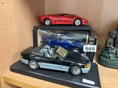 3 X DIECAST MODEL CARS