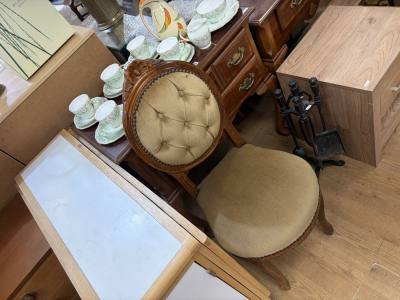 BEDROOM CHAIR