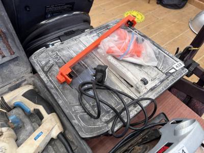 COMPACT TILE CUTTER