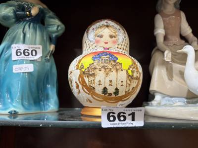 SET OF RUSSIAN DOLLS