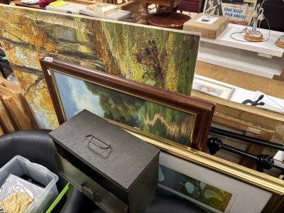 4 LARGE PICTURES