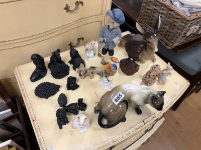 LOT OF ANIMAL ORNAMENTS