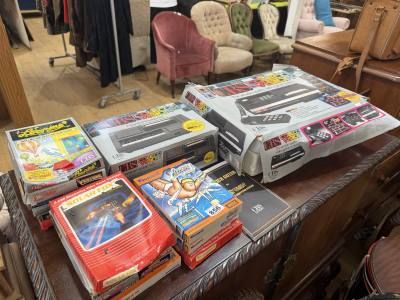 CBS COLECO VIDEO GAME SYSTEM + GAMES