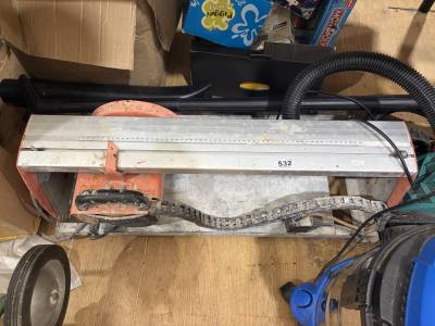 TABLE SAW