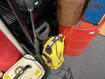 KARCHER POWER WASHER